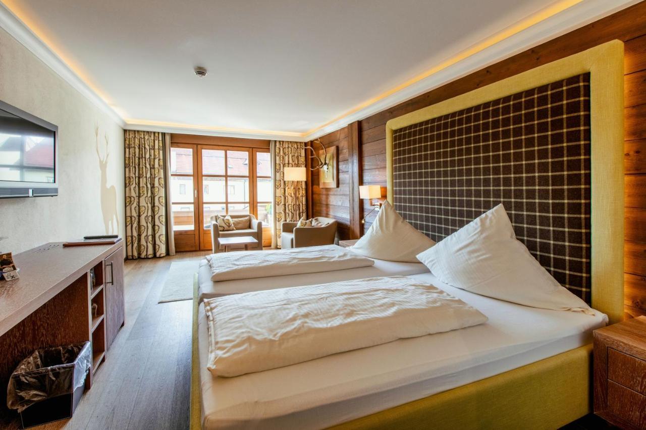 Hotel Gasthof Alte Post Holzkirchen Holzkirchen  Bagian luar foto